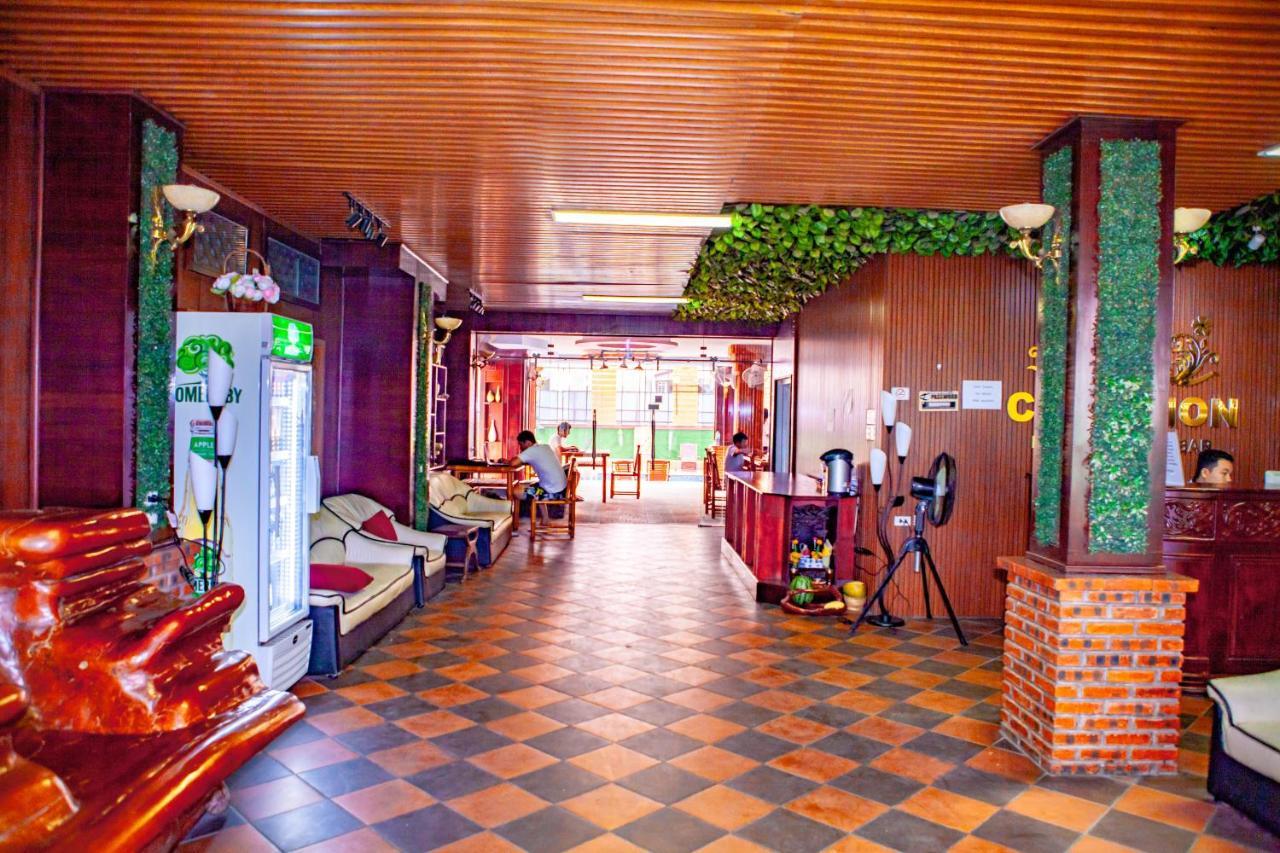 Nana Backpackers Hostel Vientiane Esterno foto
